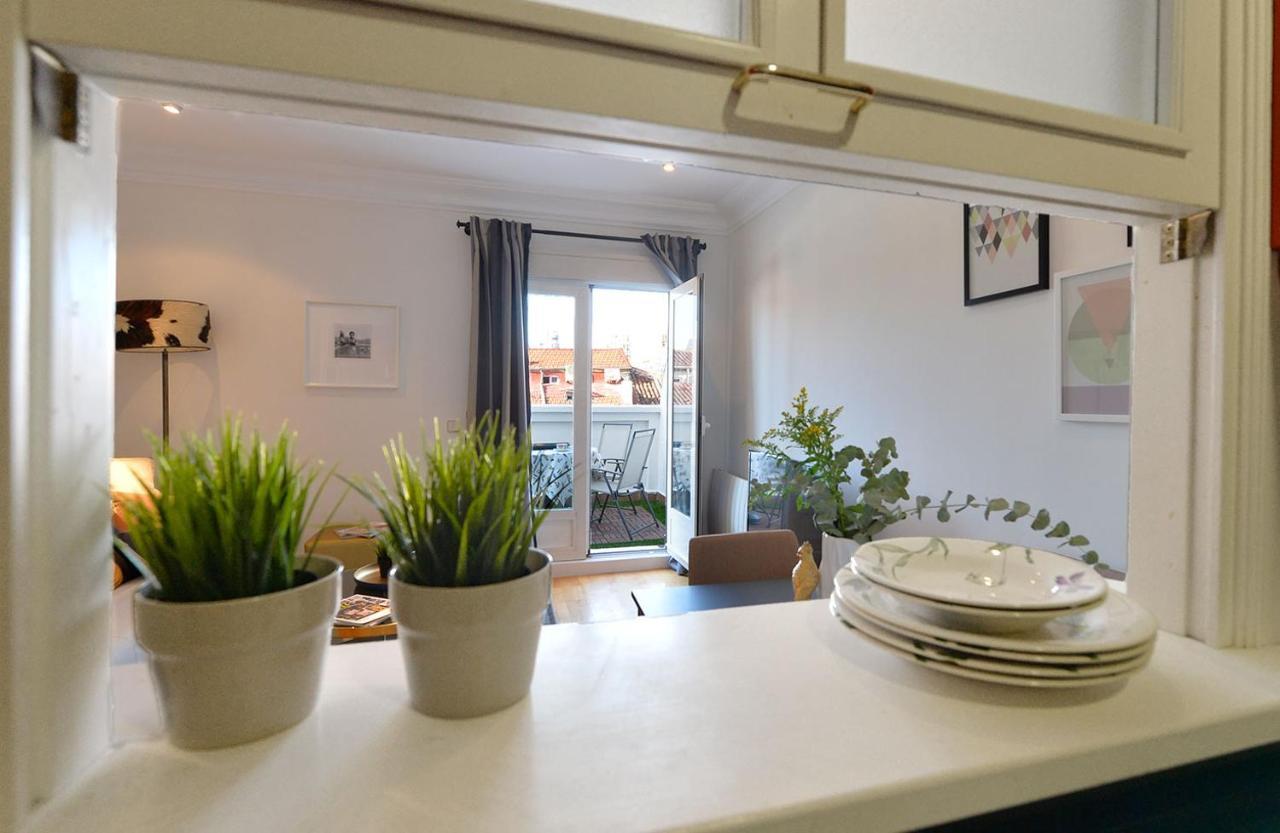Homeabout Puerta Del Sol Premium Madrid Bagian luar foto