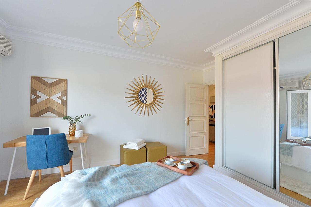 Homeabout Puerta Del Sol Premium Madrid Bagian luar foto